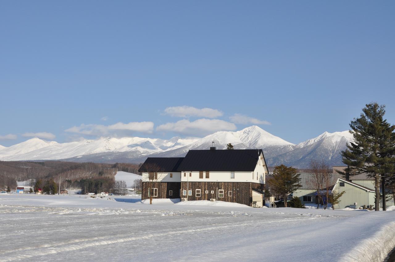Hotel Gufo No Mori Kamifurano Exterior foto